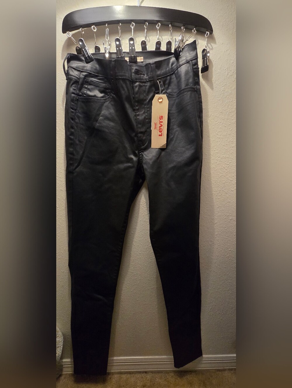 NWT Levi’s Mile High Super Skinny Coated Black Denim Jeans Women's Size 29